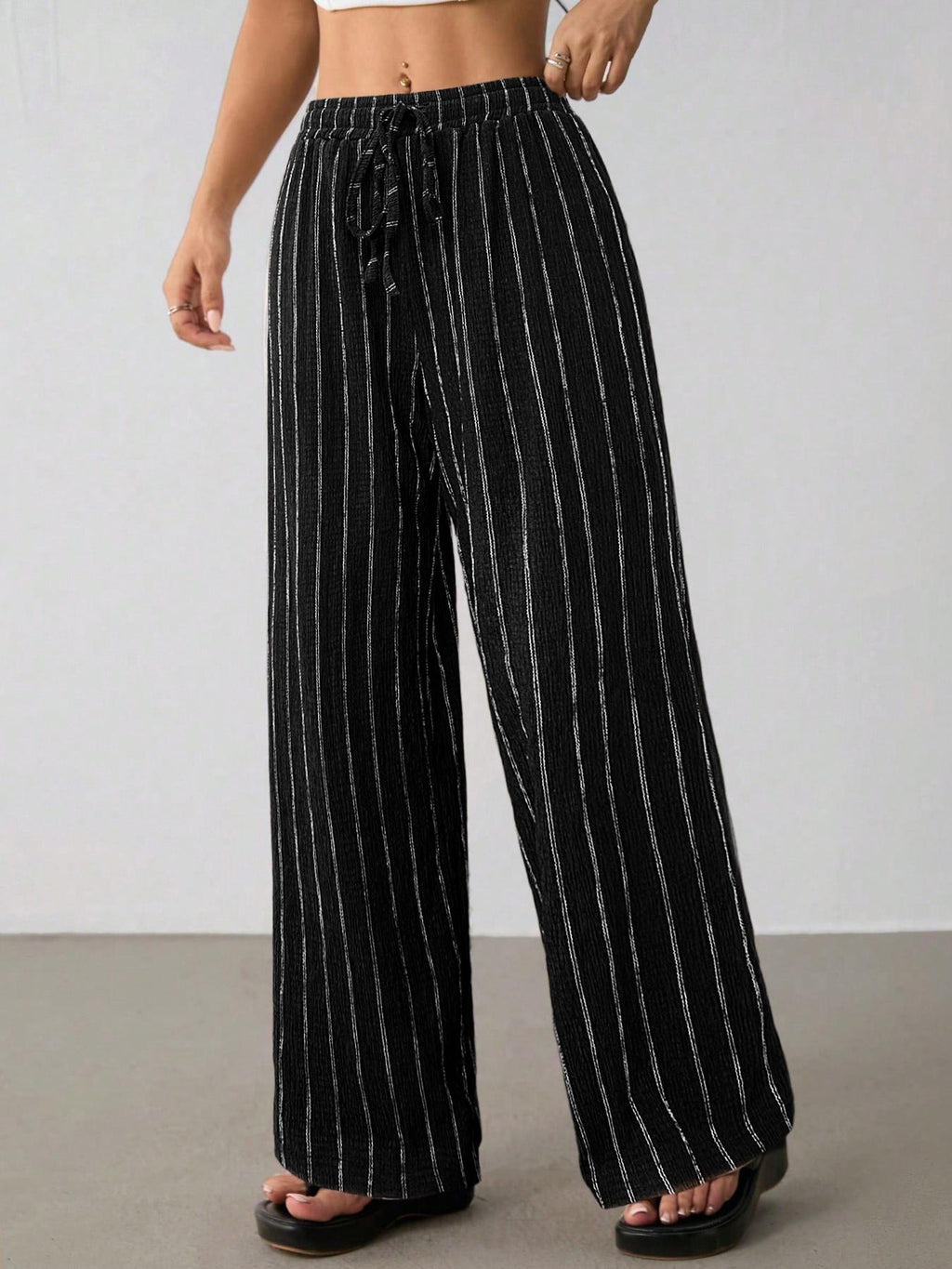 Women's Relaxed Striped Drawstring Wide-Leg Pants